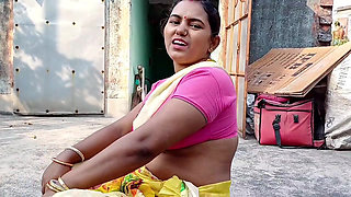 Jija Ne Apni Sali Ko Jangal Me Le Jaa Kar Choda