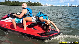 Raunchy harlot emotional xxx scene