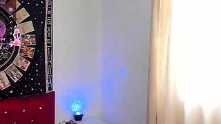 Beauty small tit amateur teen masturbating her shaved pussy