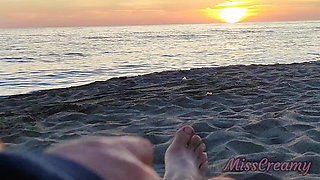 FLASHING my COCK in front of my STEPDAUGHTER at SUNSET in a PUBLIC BEACH and CUMSHOT in front of everyone - REAL SEX RISKY