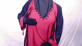 Office boss spending the night with Indian beautiful woman