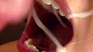 Horny blonde teen gets facial after good fucking