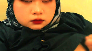 Ajsxx99 - My Beautiful Malaysian Girl in a Hijab Is Waiting for You to Cum in the Chat