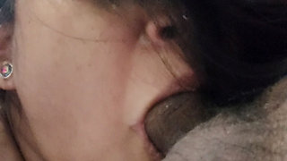 Riya bhabhi choos rahi hein