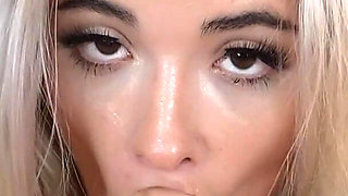 Nicole Nichols Blowjob