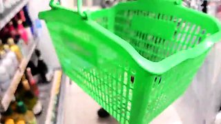 [Super Fair-Skinned F-Cup Beauty] A College Girl Who Ca