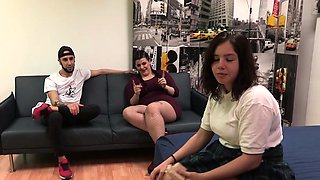 Brunette hookup amateur blowjob and dirtytalk sexdate