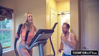 TEENFIDELITY Karla Kush Squirts and Facialed