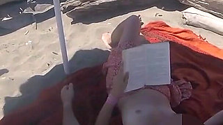 Risky Handjob on the Canary Beach Caught Reading a Book - Misscreamy