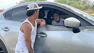 I Fulfill My Sexual Fantasy With A Little Dwarf Who Has His Motorcycle Stranded In The Middle Of Nowhere, He Puts His Huge Cock In Me Until I Fill With Milk