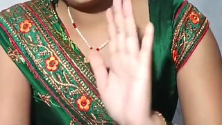 Hot Indian Aunty Handjob Cumshot With Hindi Sex And Devar Bhabhi