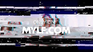 Blindfolded chick doesn't realise that its her stepbrother's penis - Peyton Robbie