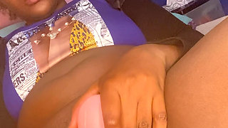 wish I could suck my own clit!