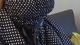 British MILF Keira_xxxxxx Gets off in a Black Polka Dot Dress