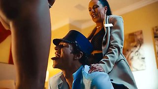 Digitalplayground - Diamond Foxxx entices a resort employee for a steamy afternoon screw by the pool