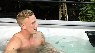 LUKE HARDY - Atlantis Deep Wants My Pole!