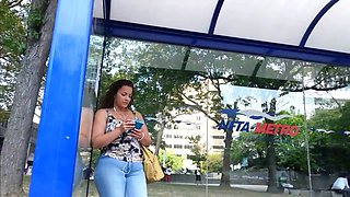 Milf Mami Busstop Booty