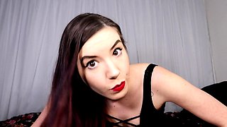 Brunette Solo Webcam Masturbation