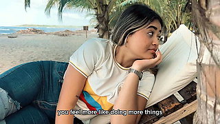 Blonde Teen Yohamedi1 Surprises Danny Medina With Unexpected Beach Blowjob