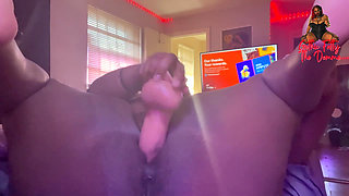 I Love to Ride My Dildo and Squirt