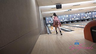 Date time with Zoey Jpeg playing with her hairy oussy in the car and bowling!: Porn