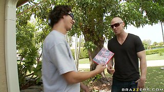 The Mix Up With Johnny Sins, Kitty Bella - Brazzers