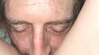 How Goode Girl Likes to Ride Face