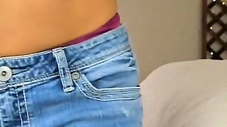 Blue Jean Wearin' MILF Jess Ryan