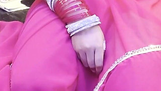 Horny Neighbour Aunty Need Cock Inside Her Pussy