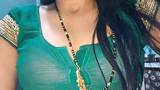 Indian hot bhabhi sucking dick in green