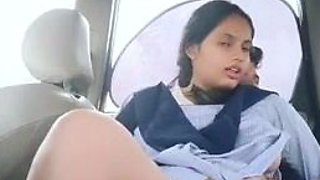 Bengali College Girl Ki Car Mein Chudai Ki Mms