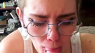 Teen Pays the Rent with a Blow Job
