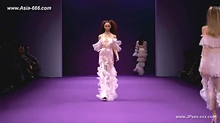 Braless Trends In Women's Fashion Style Compilation