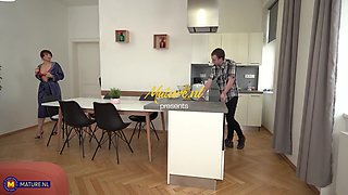 Seduced To Fuck My Hot Perfect Ass Stepmom Ola Ramona In The Kitchen While My Dad's At Work