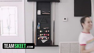 Team Skeet featuring Freya Von Doom and Sergeant Miles's blowjob scene
