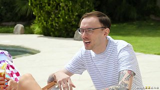 2 Squirting Wives Seduce The Pool Guy With Luna Star, Damion Dayski, Charli Phoenix - Brazzers