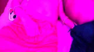 Hot Indian Desi Girl Stepsister Shear In Bedroom