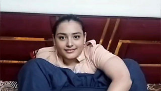 College Girl Got Naked on Video Call
