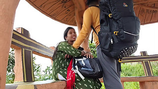 College Girl & Unknown Boy Fast Time Frendship - Tourist Places Par, Tourist Bhabhi Mili - Hot Bhabhi Video Outdoor Forest.