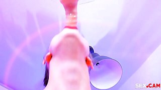 Posing trailer with precious doxie from Sex.Cam