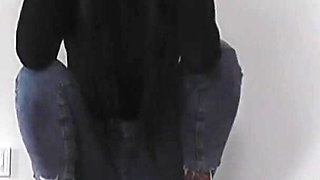 Mistress Cleo Smoking and Crush