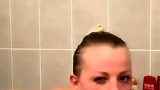 Busty amateur play wet body and masturbates toys on webcam