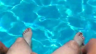 Katt Give a 5 Star Pool Service