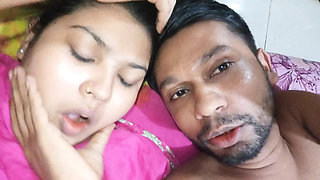 Newly married Bhabhi Indian hot bhabhi seduce her devar
