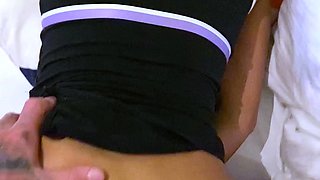 Amateur cock sucking brunette vallerie scott pov