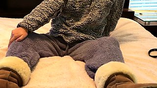 Slutty girl foot fetish with masturbation