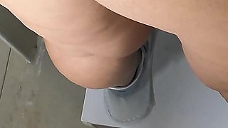 My Wife Let an Older Man Grinding His Dick on Her Big Ass!