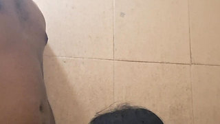 Indian hot wife washroom Came out  mouth with Boyfriend