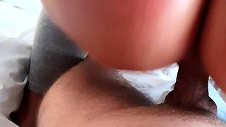 Pulled amateurs close up car sex