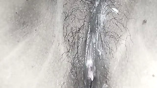 Cucumber put in the ass of a female friend